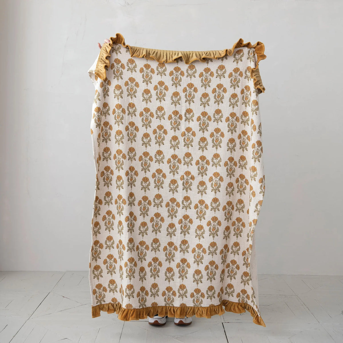 Cotton Slub Floral Throw with Velvet Ruffle