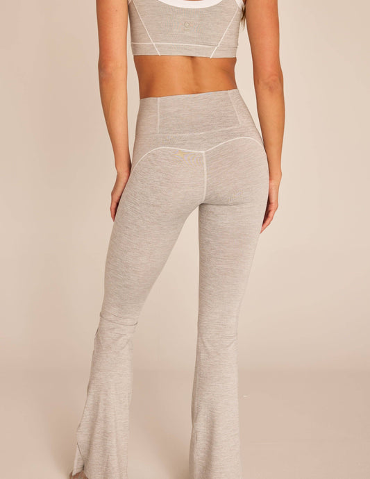 The Trace Legging: Heather