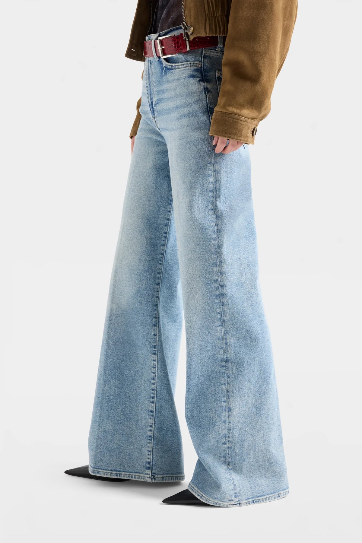 7 For All Mankind Ultra High Rise Jo Jeans: Must