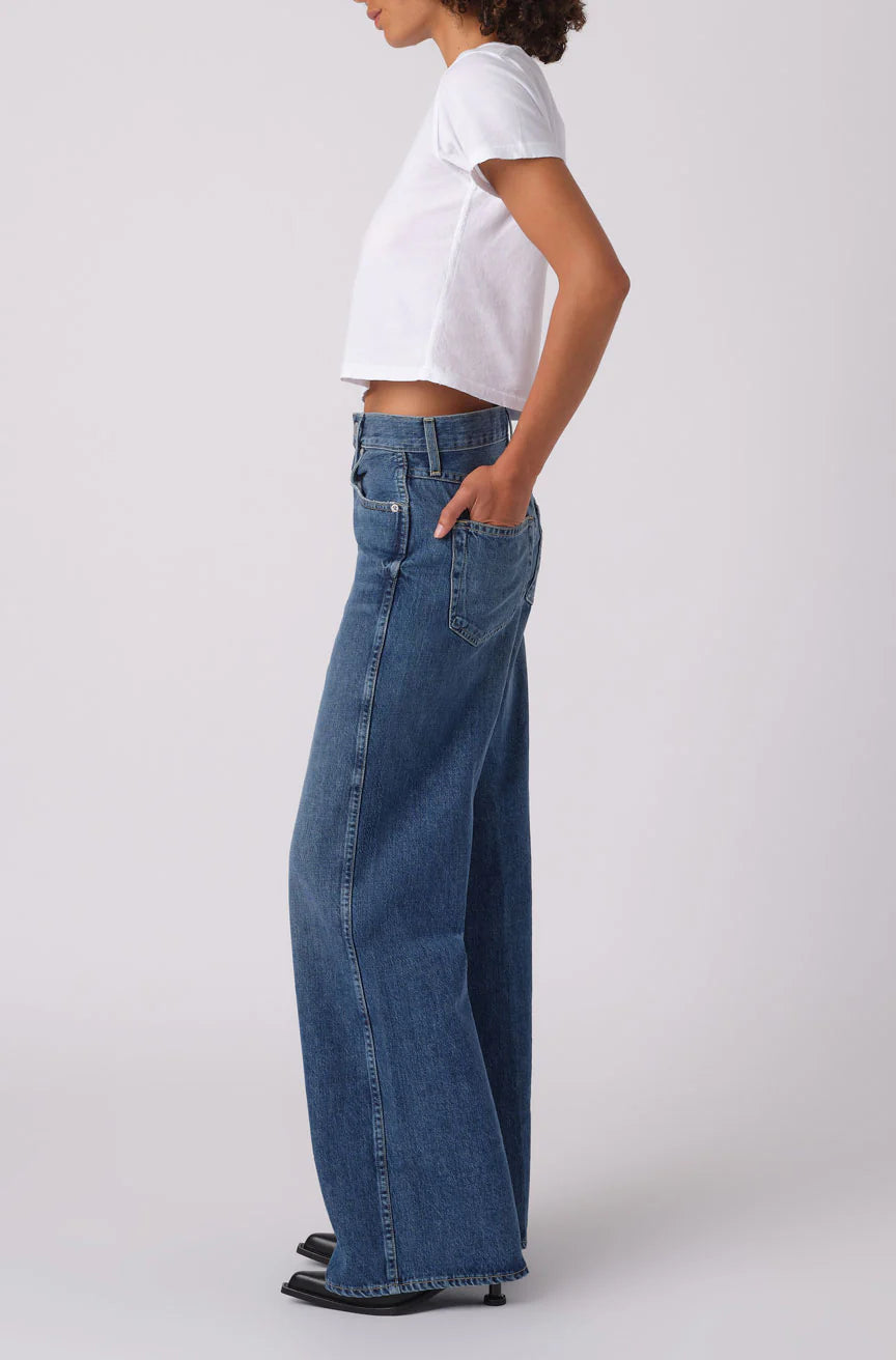 AMO Frida Wide Leg Jeans - Admire