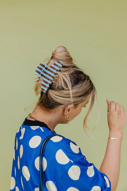 KAXI - Brown & Blue Striped Oversized Claw Clip