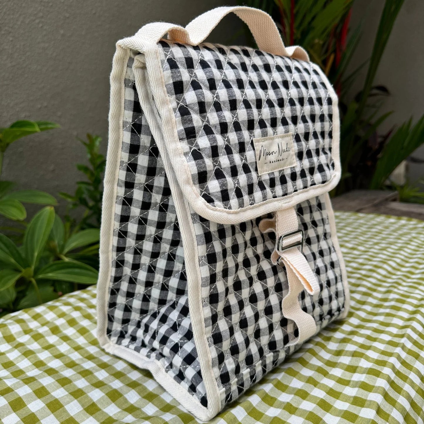 Moon Nude - Vintage Picnic Lunch Tote Bag