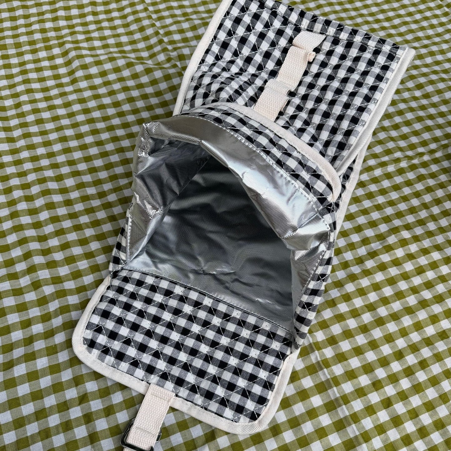 Moon Nude - Vintage Picnic Lunch Tote Bag