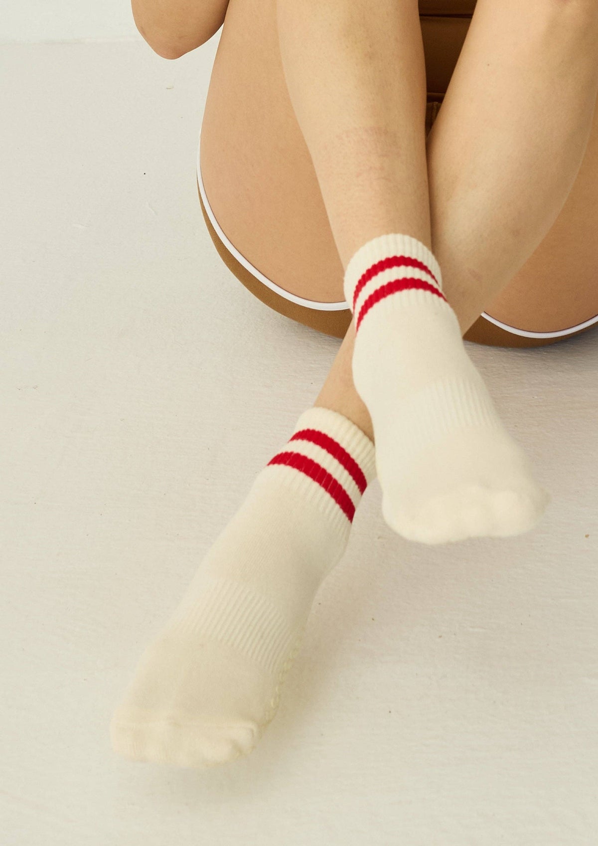 LUCKY HONEY - The Boyfriend Grip Sock: Baby Blue