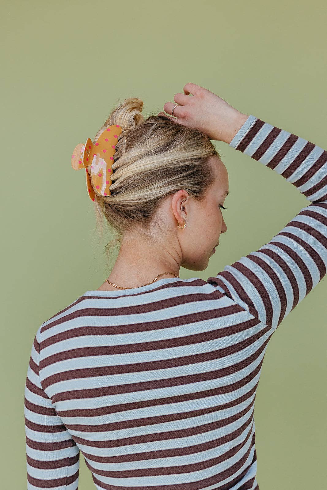 KAXI - POLKA DOT & STRIPED OVERSIZED CLAWS: BROWN AND BLUE STRIPED