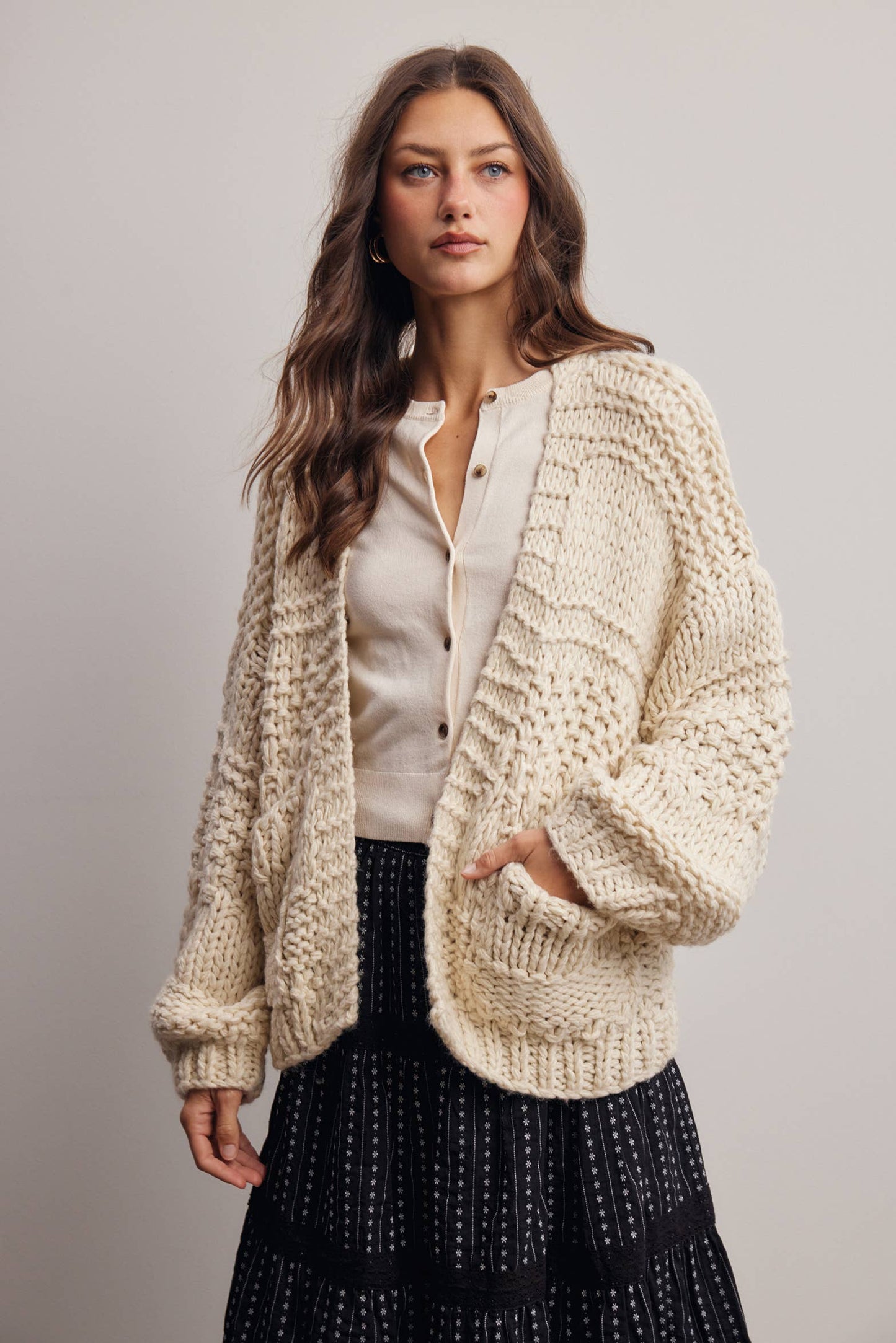 Forte - Handmade Chunky Knit Cardigan:Green Olive