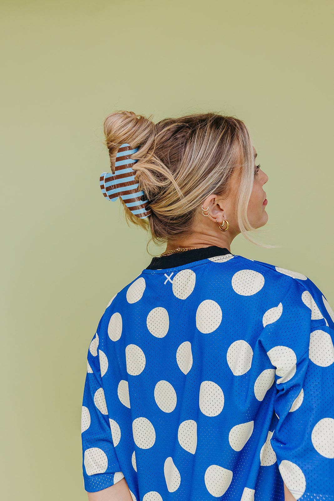 KAXI - Brown & Blue Striped Oversized Claw Clip