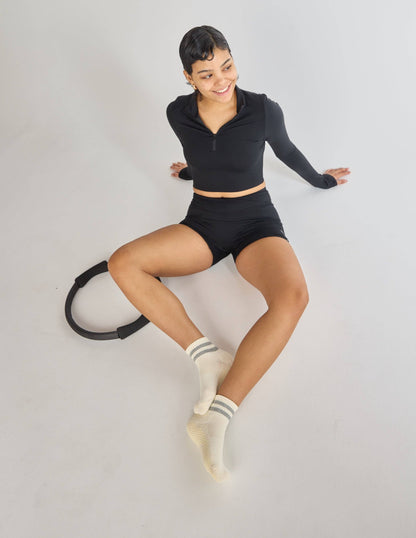 LUCKY HONEY - The Boyfriend Grip Sock: Baby Blue