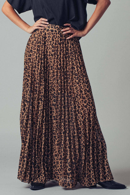 Urban Daizy Leopard Pleated Midi Skirt