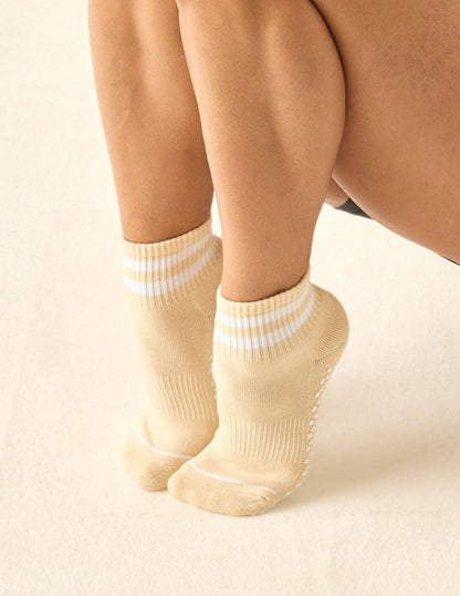 LUCKY HONEY - The Boyfriend Grip Sock: Baby Blue