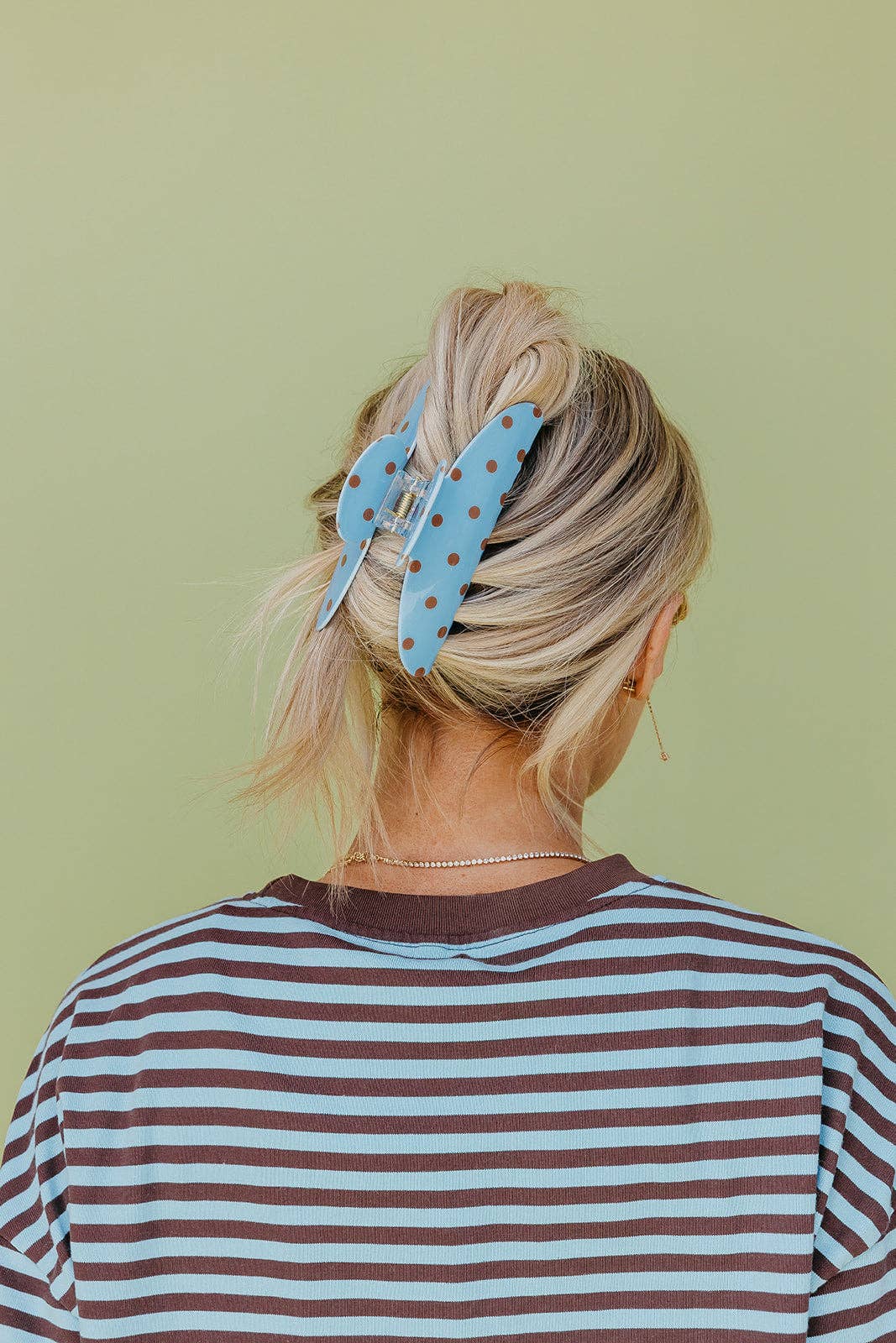 KAXI - POLKA DOT & STRIPED OVERSIZED CLAWS: BROWN AND BLUE STRIPED