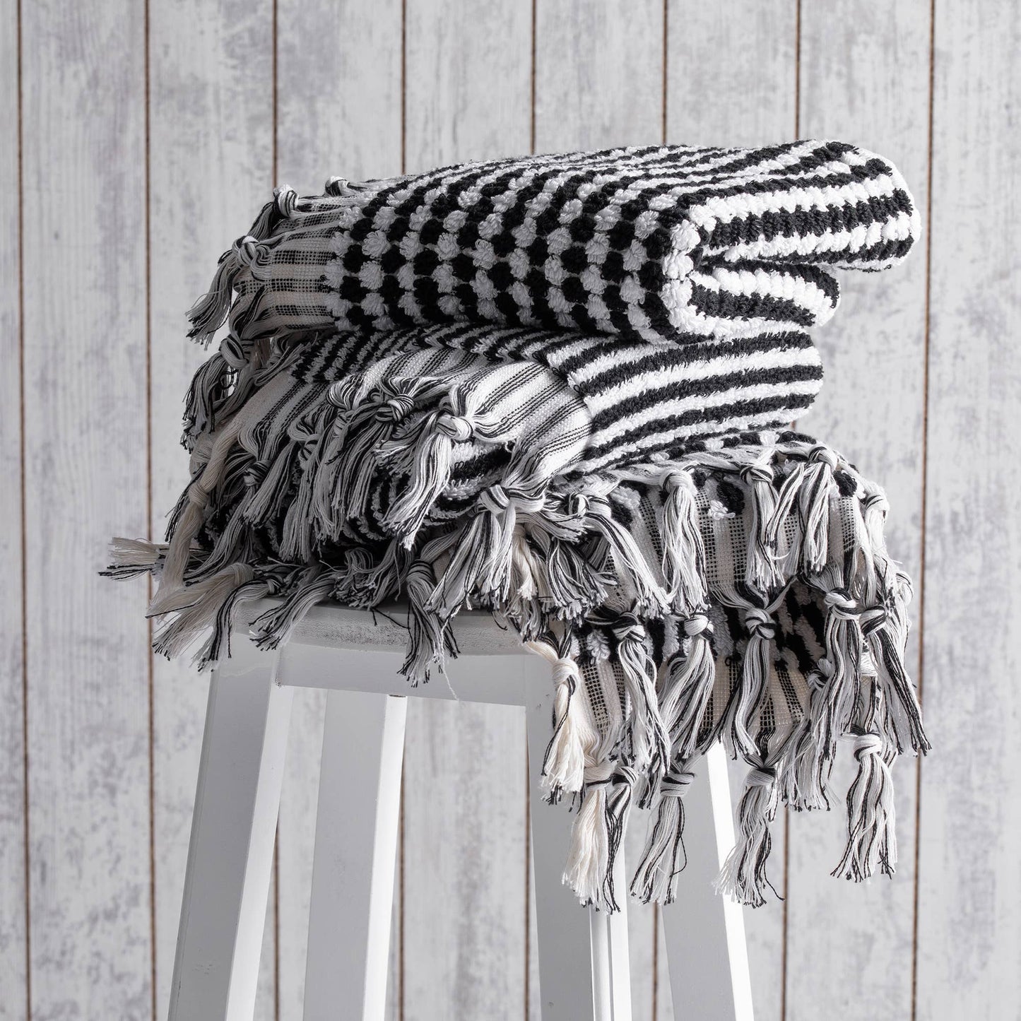 Kikoya - Stripe Turkish Cotton Hand Towel: Black/White
