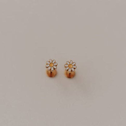 Mauve Jewelry Co. - Carolina Daisy Flat Back Studs: Gold