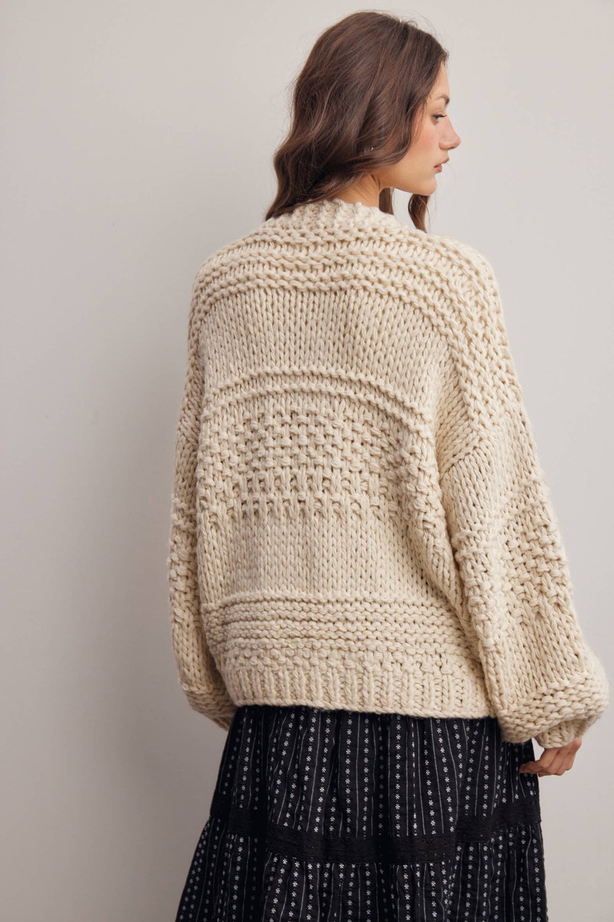 Forte - Handmade Chunky Knit Cardigan:Green Olive