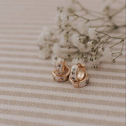 Mauve Jewelry Co. - Daphne Tea Cup Hoops: Gold