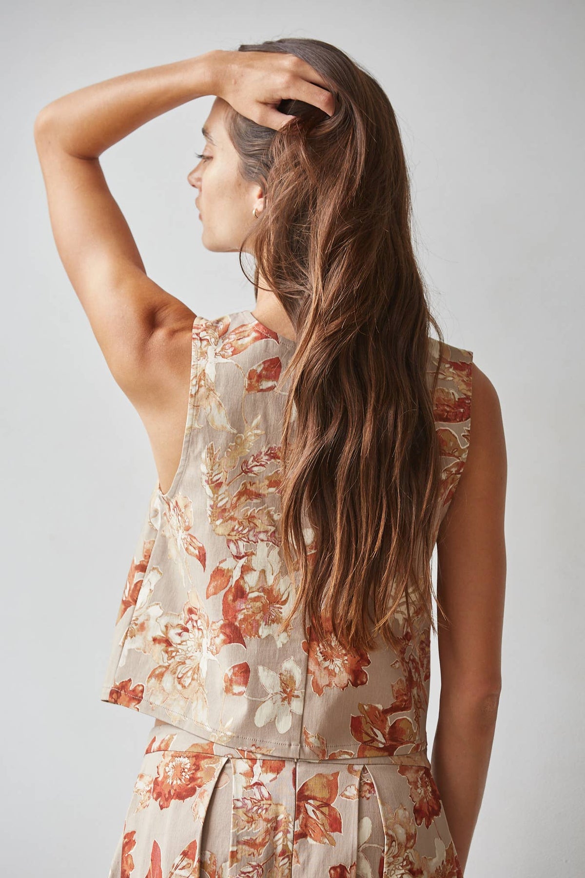 By Together - Floral Print Sleeveless Blouse
