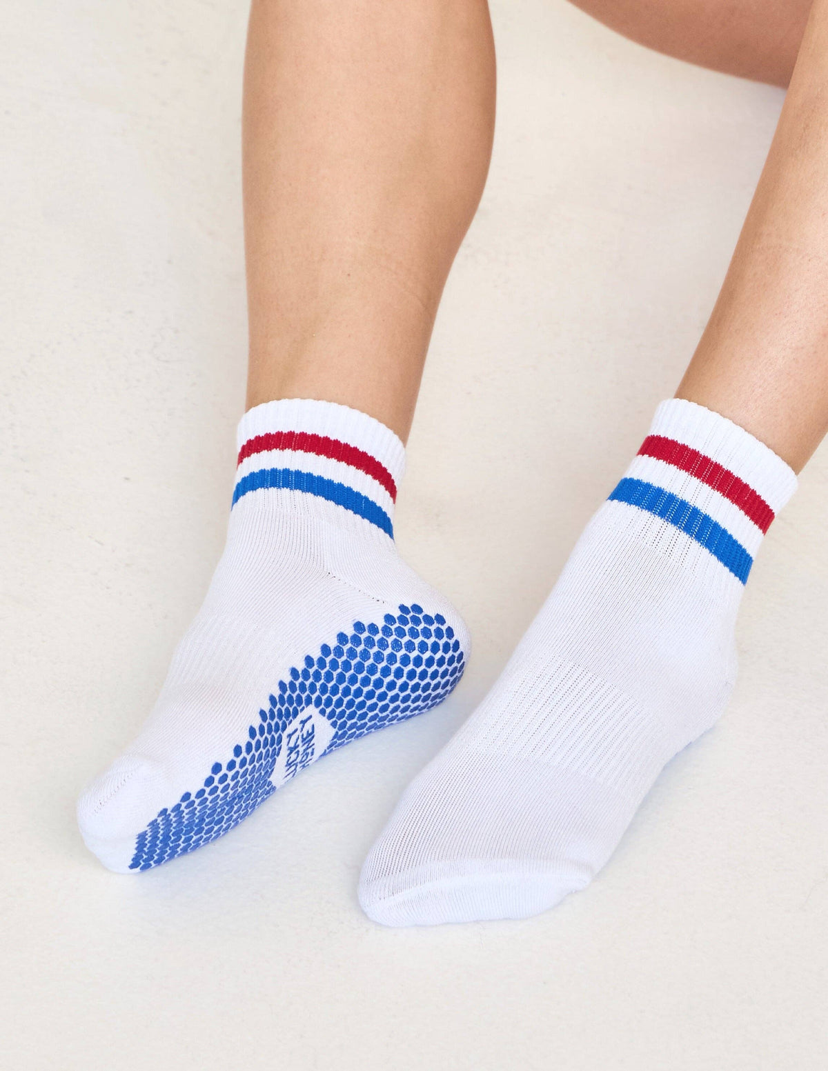 LUCKY HONEY - The Boyfriend Grip Sock: Baby Blue