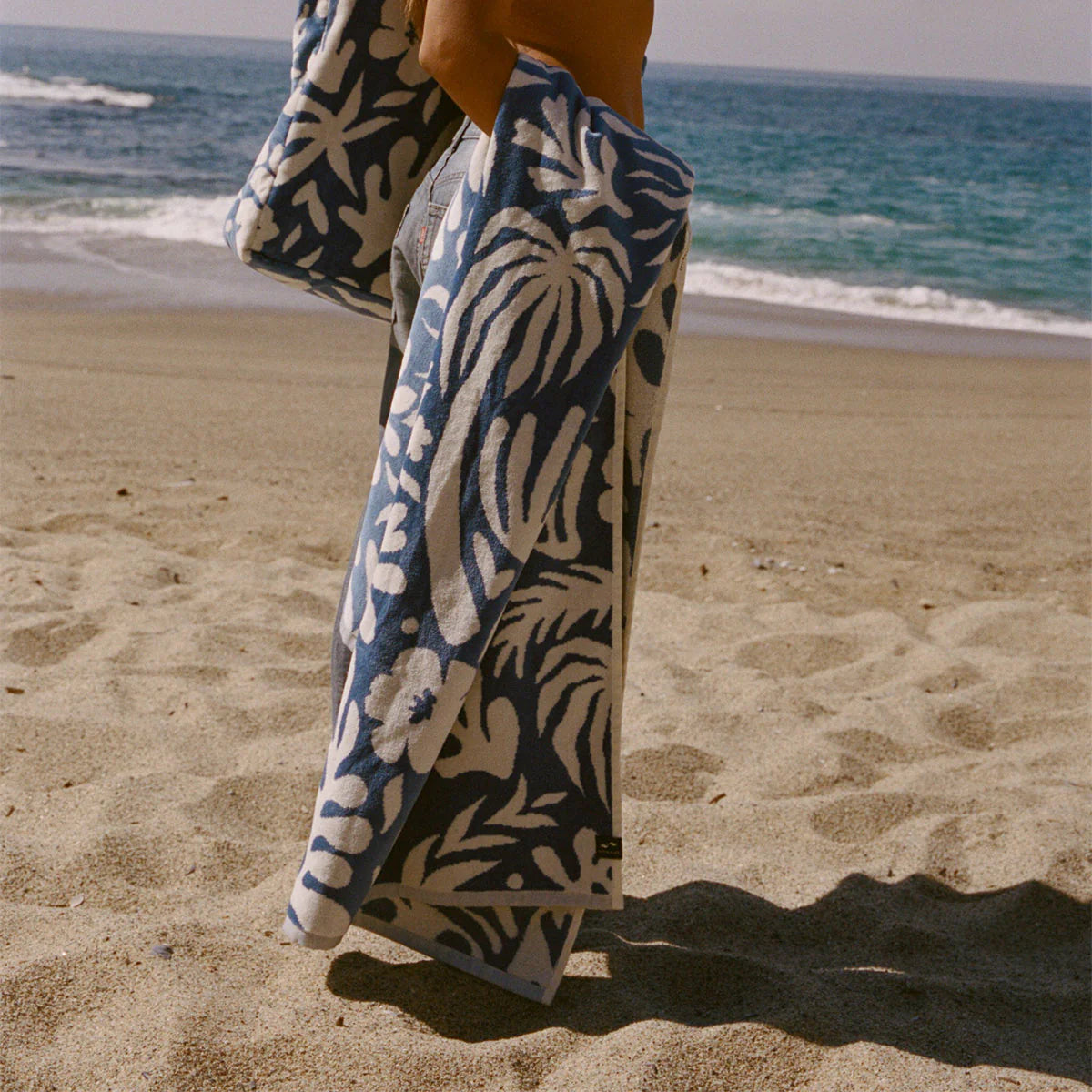 Slowtide - Sunny Premium Woven Towel in Dusty Blue